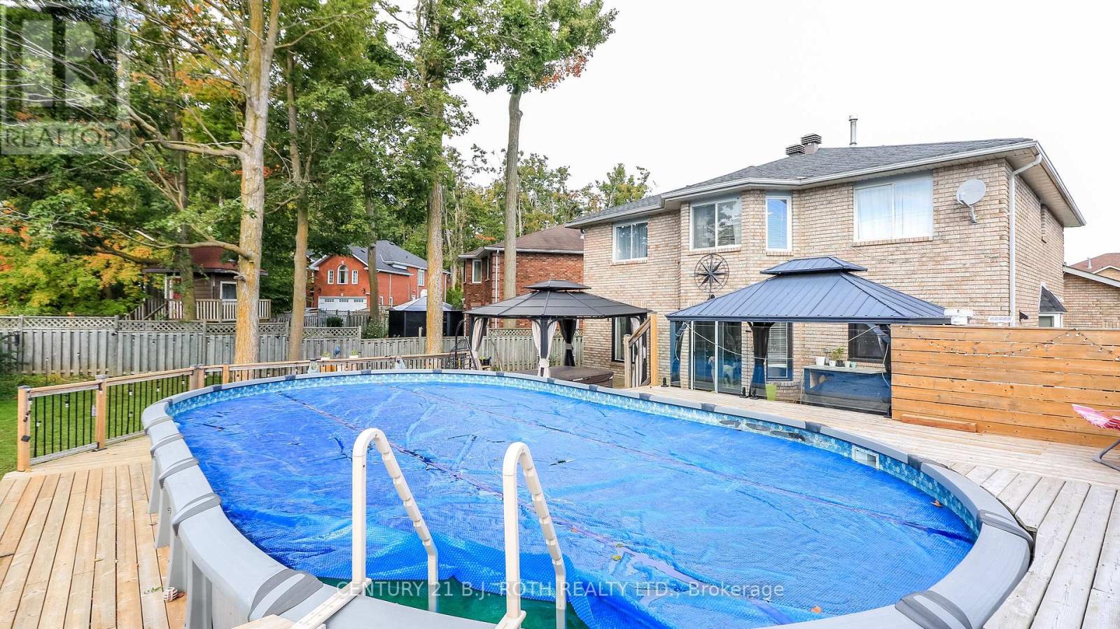 61 Barwick Drive W Property Photo 28