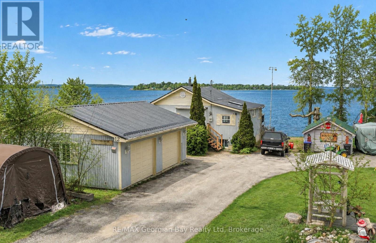 12 Robins Point Road Property Photo 37
