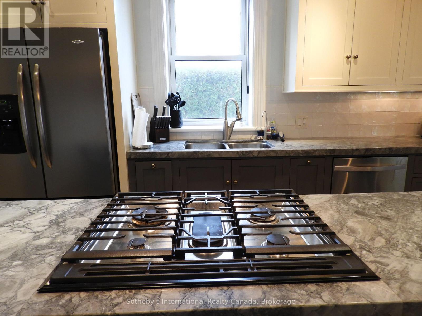 77 Fourth Street W Property Photo 6