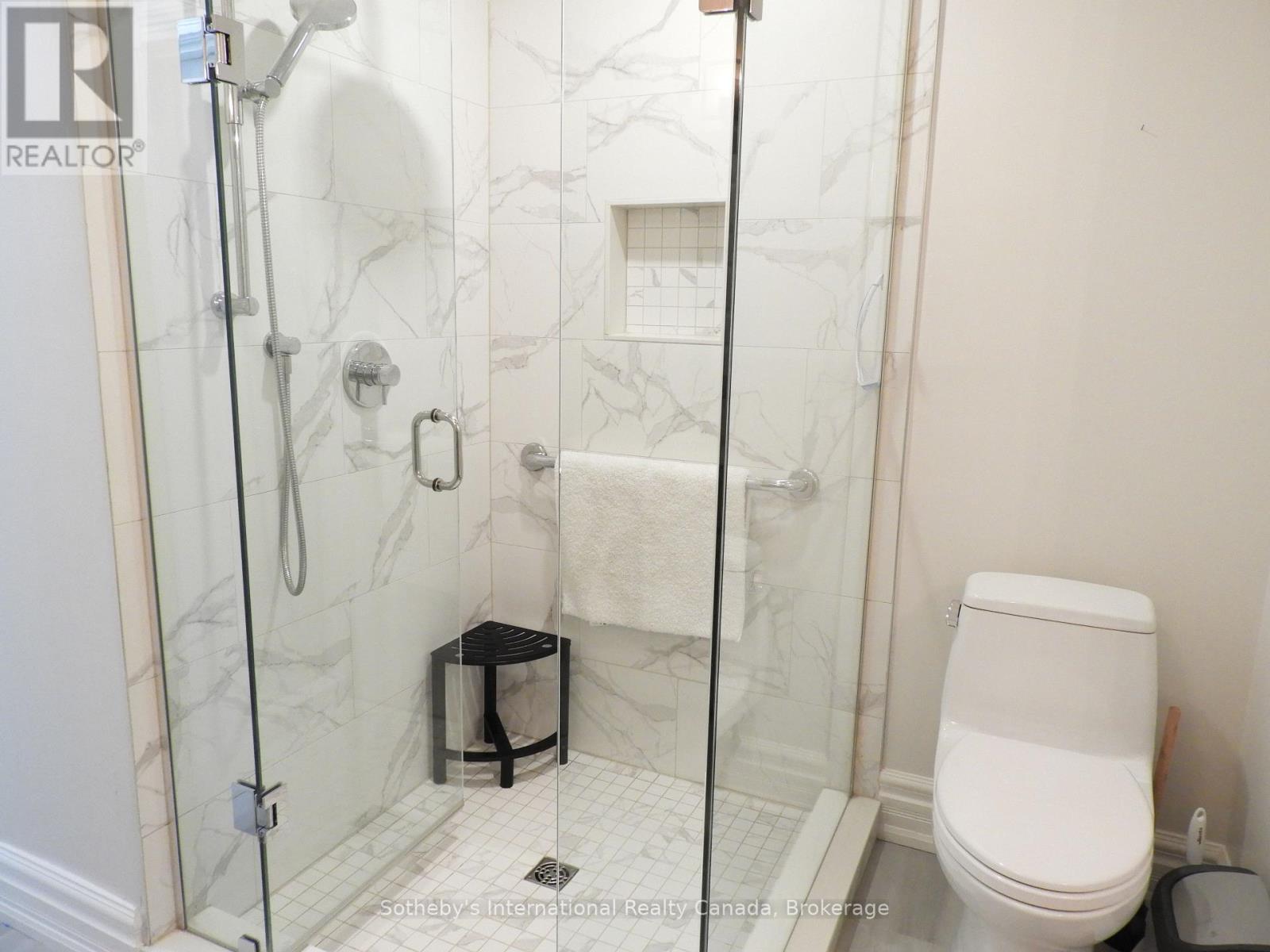 77 Fourth Street W Property Photo 15