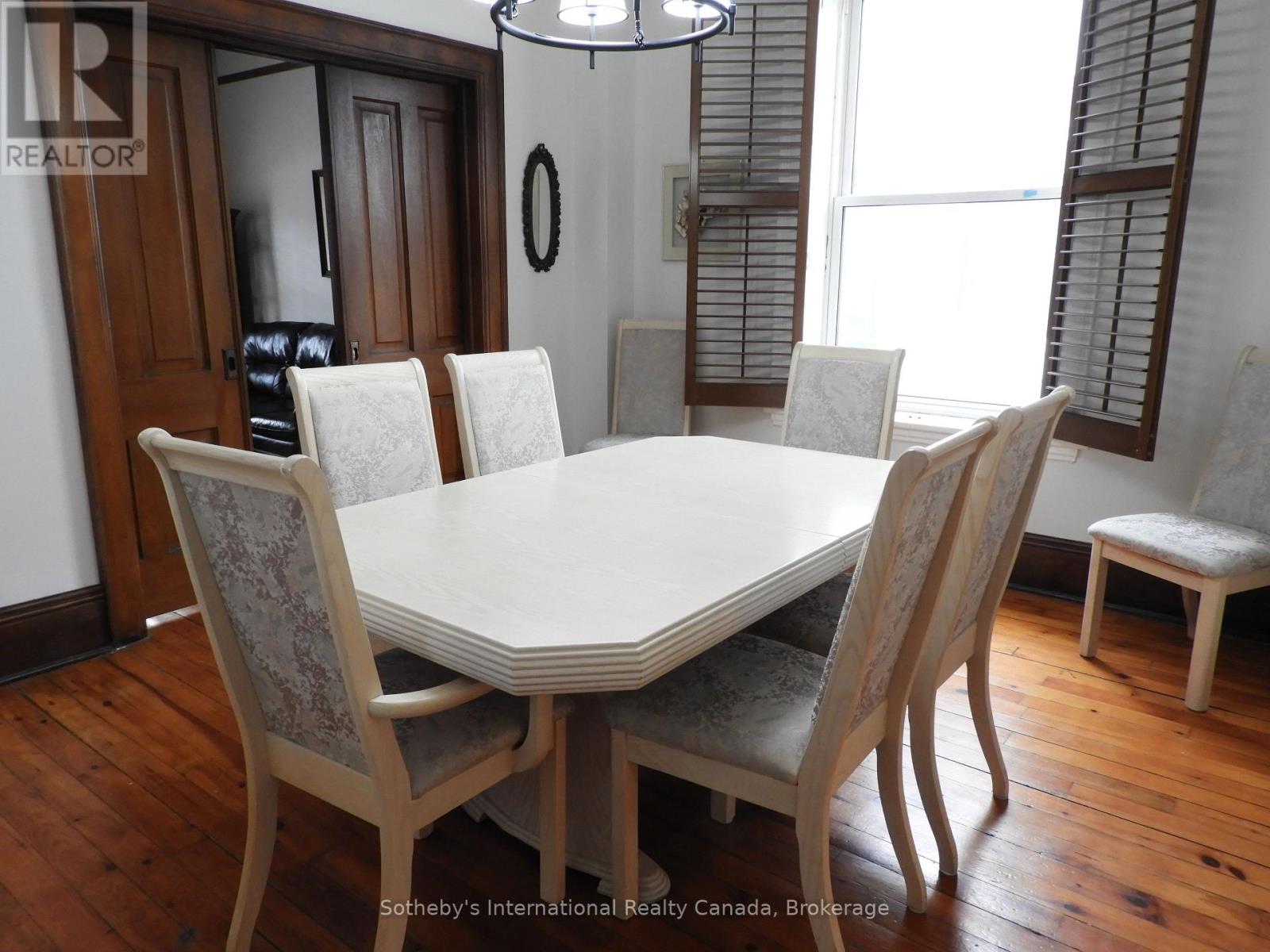 77 Fourth Street W Property Photo 17