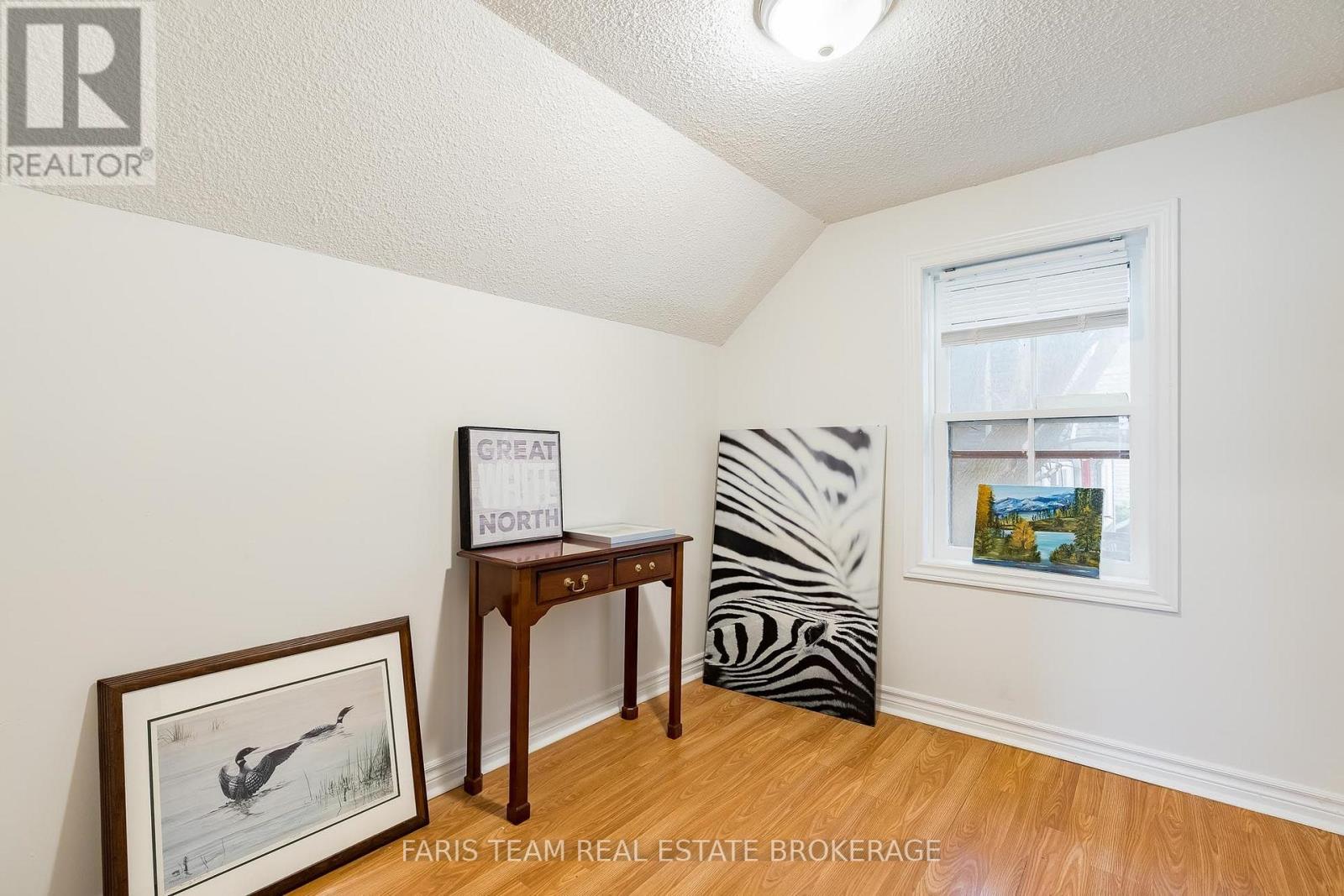 308 Russell Street Property Photo 21