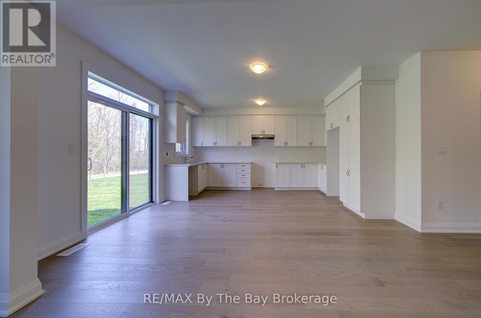 38 Amber Drive Property Photo 10