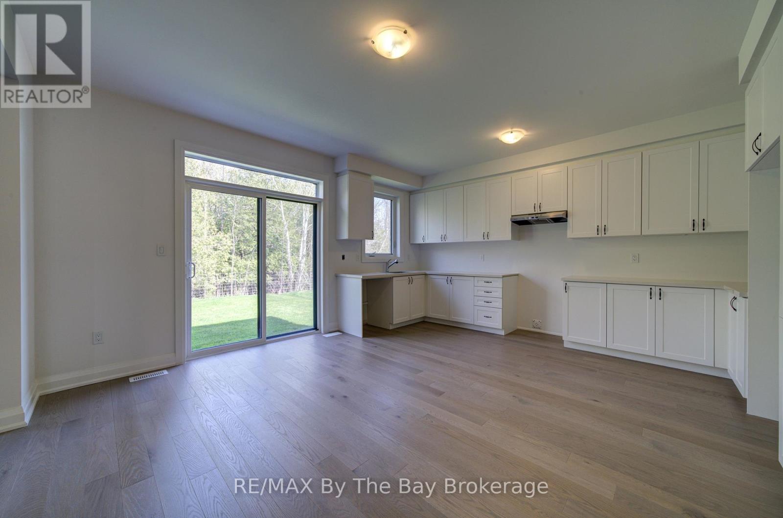 38 Amber Drive Property Photo 11