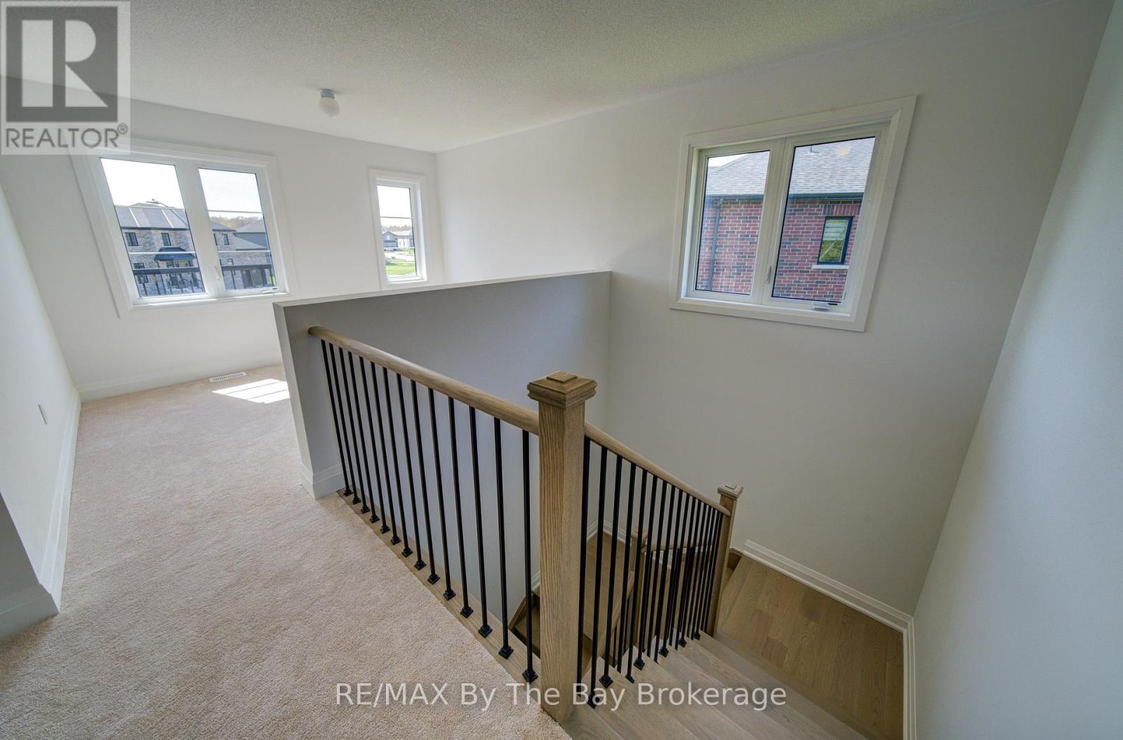 38 Amber Drive Property Photo 15