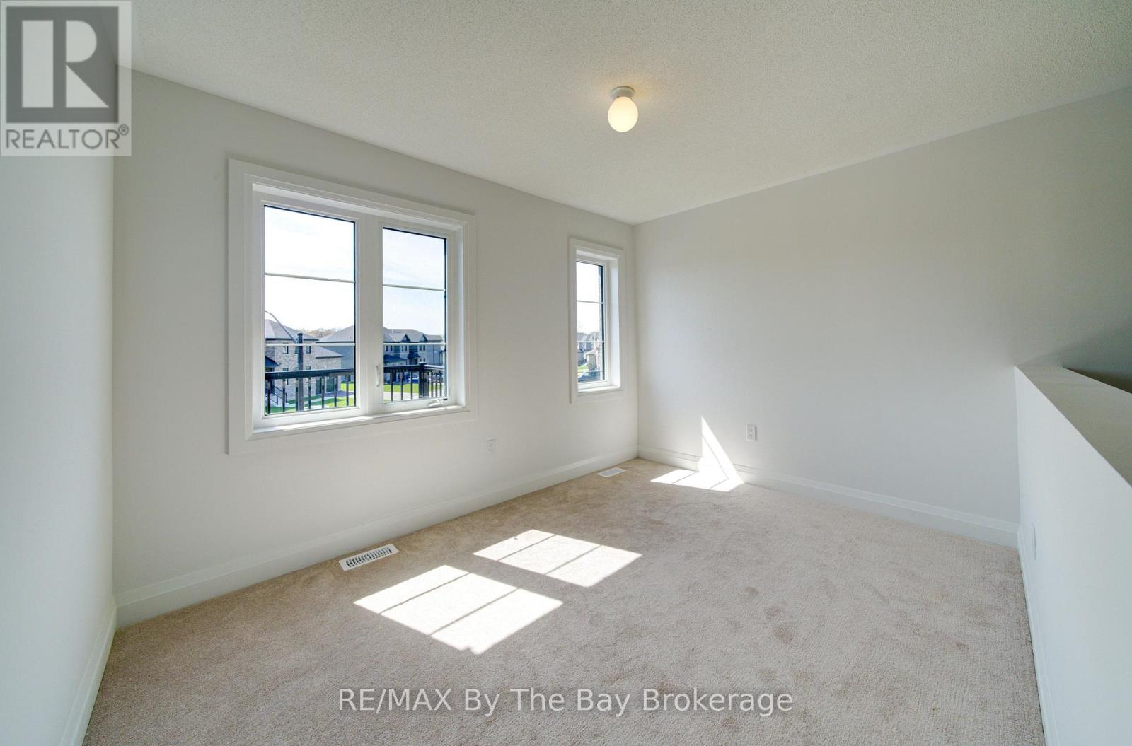 38 Amber Drive Property Photo 17