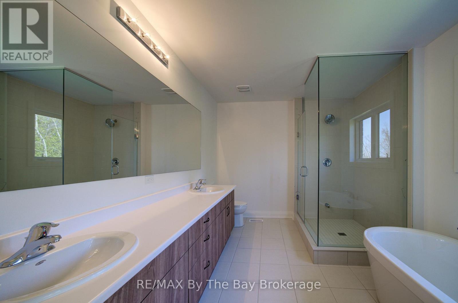 38 Amber Drive Property Photo 21