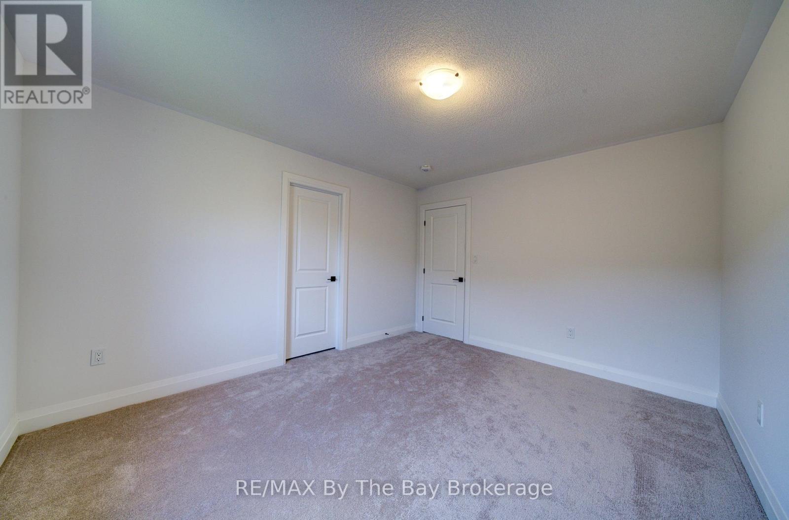 38 Amber Drive Property Photo 28