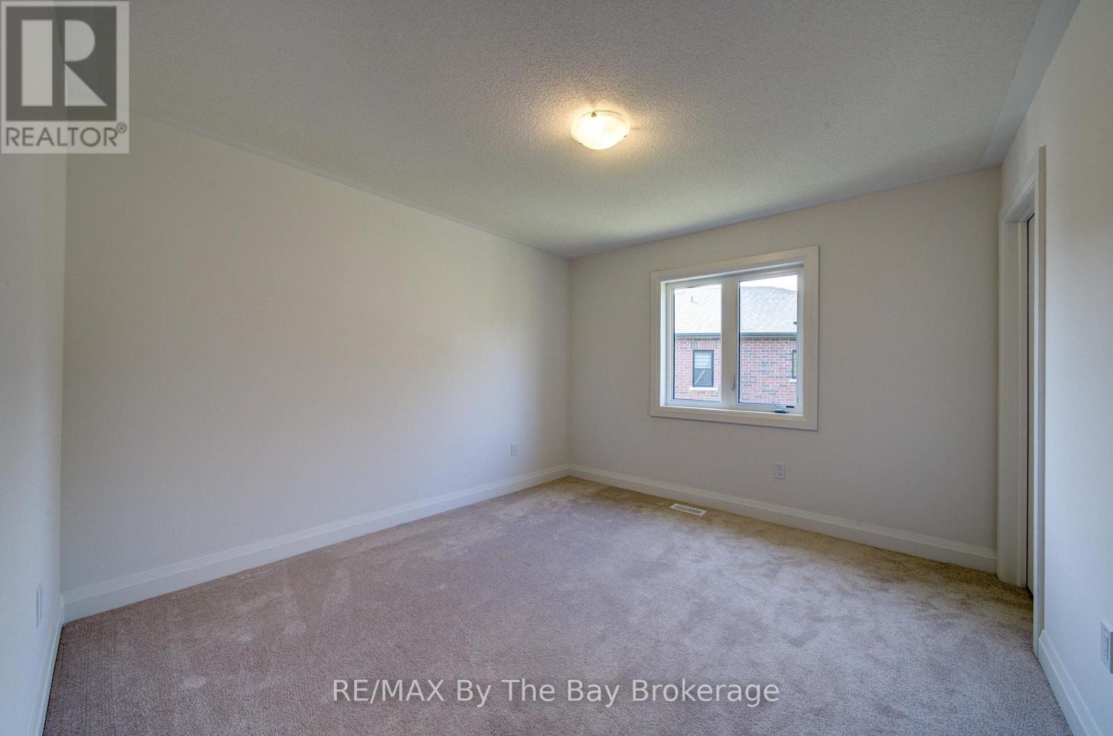 38 Amber Drive Property Photo 29