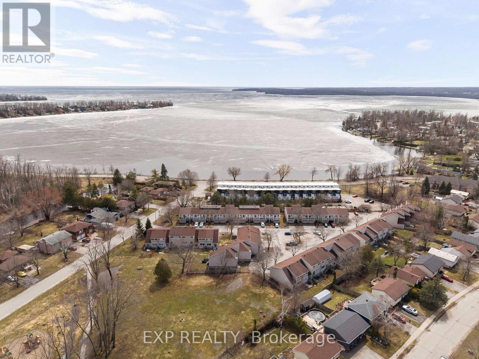 12 - 12 Lankin Boulevard Property Photo 3