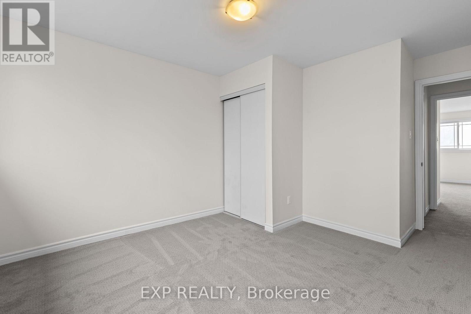 12 - 12 Lankin Boulevard Property Photo 21