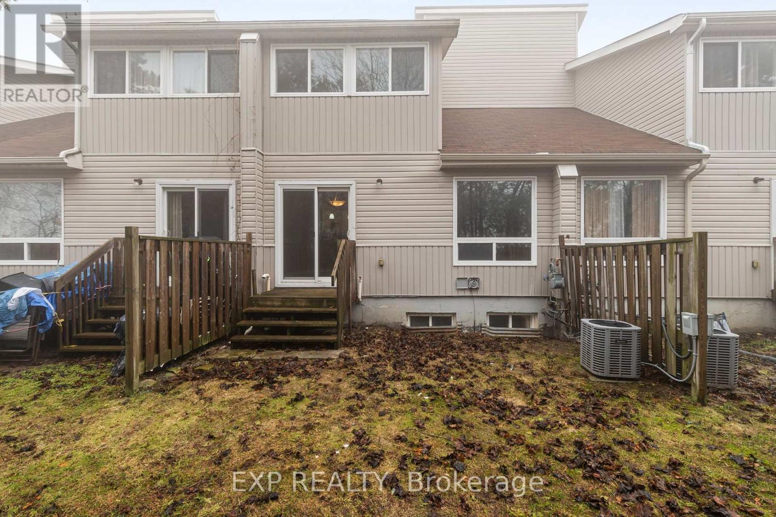 12 - 12 Lankin Boulevard Property Photo 26