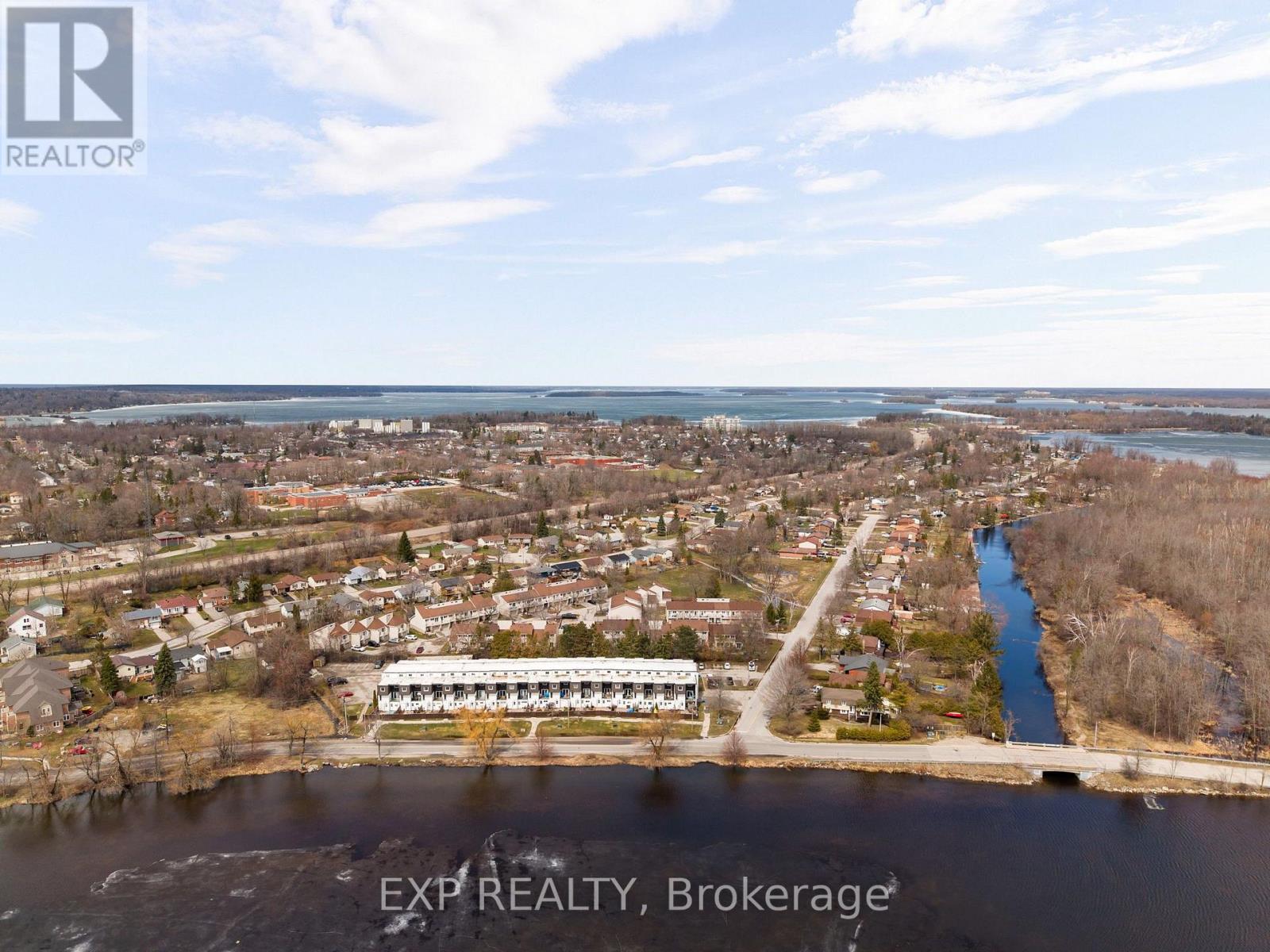 12 - 12 Lankin Boulevard Property Photo 29