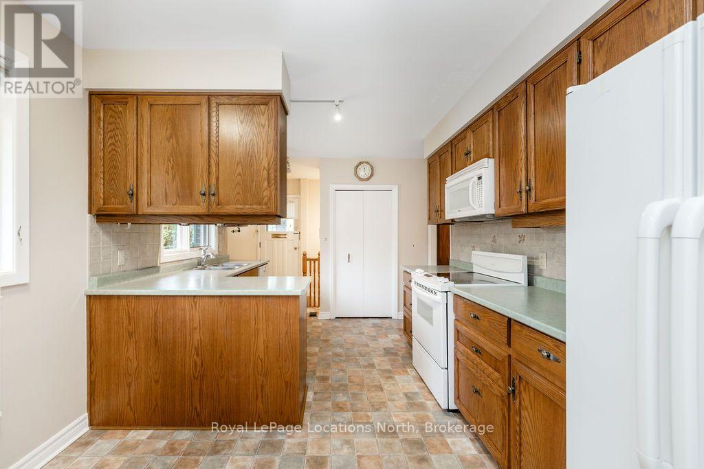 9 Vine Crescent Property Photo 4