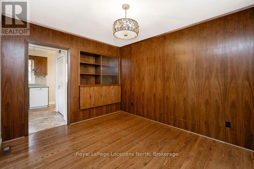9 Vine Crescent Property Photo 10