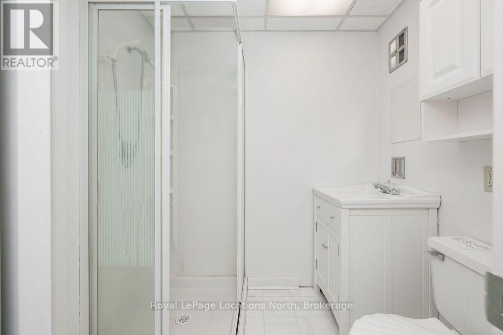 9 Vine Crescent Property Photo 35