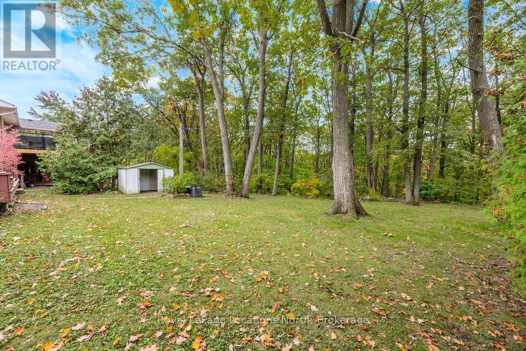 9 Vine Crescent Property Photo 43