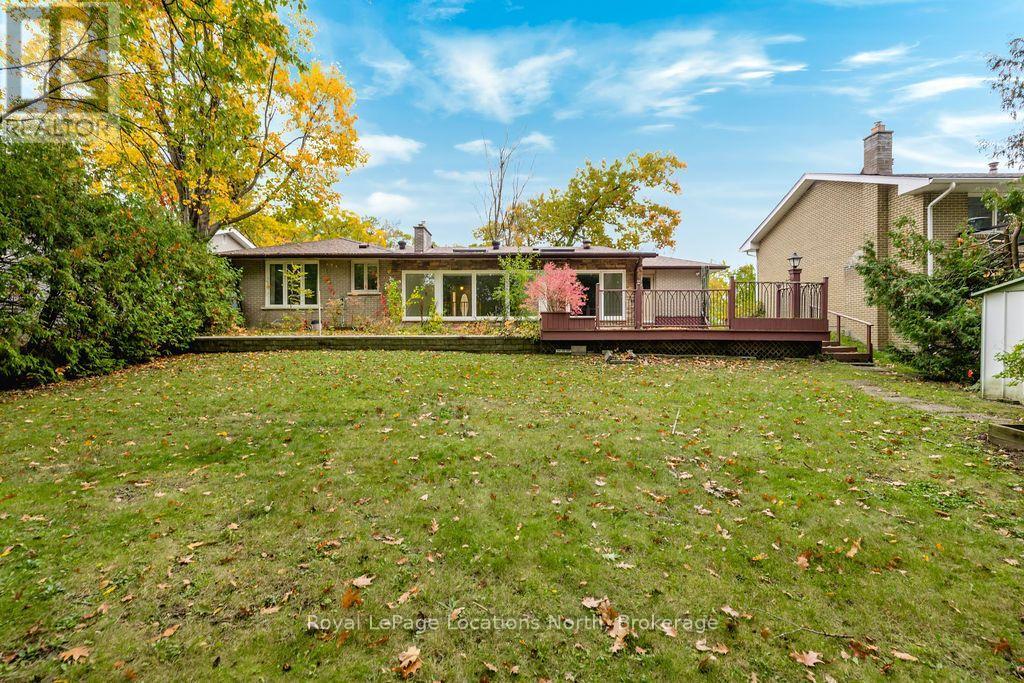 9 Vine Crescent Property Photo 44