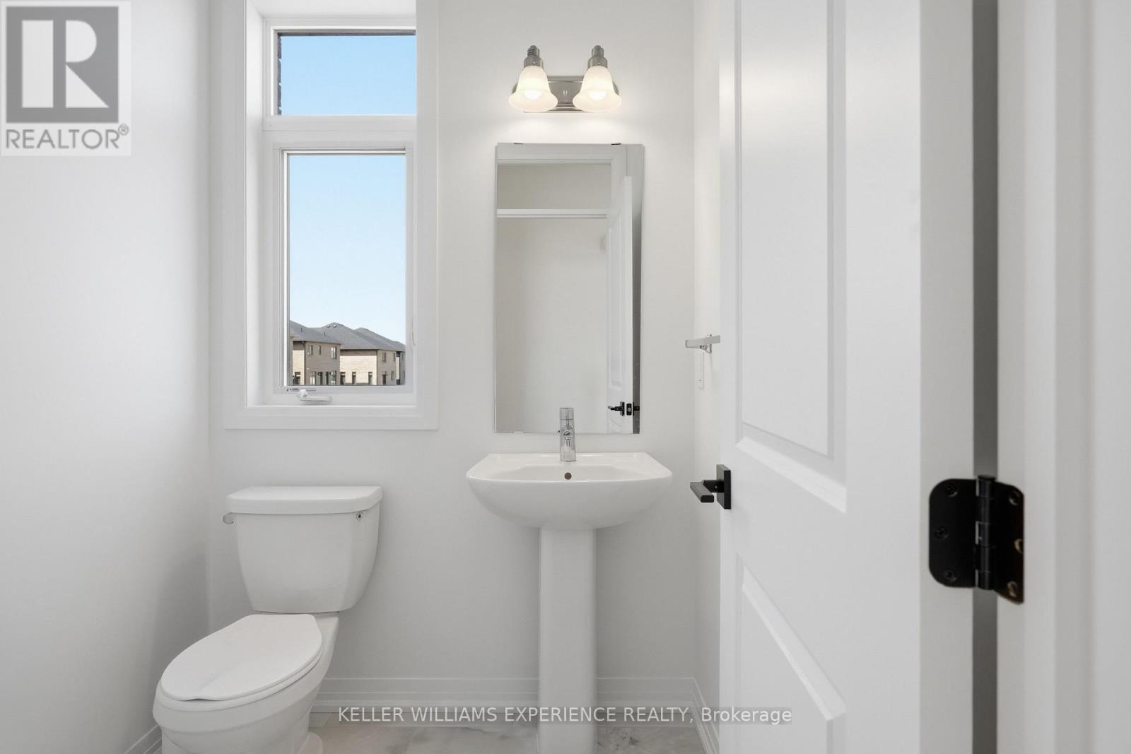 52 Sagewood Avenue Property Photo 6