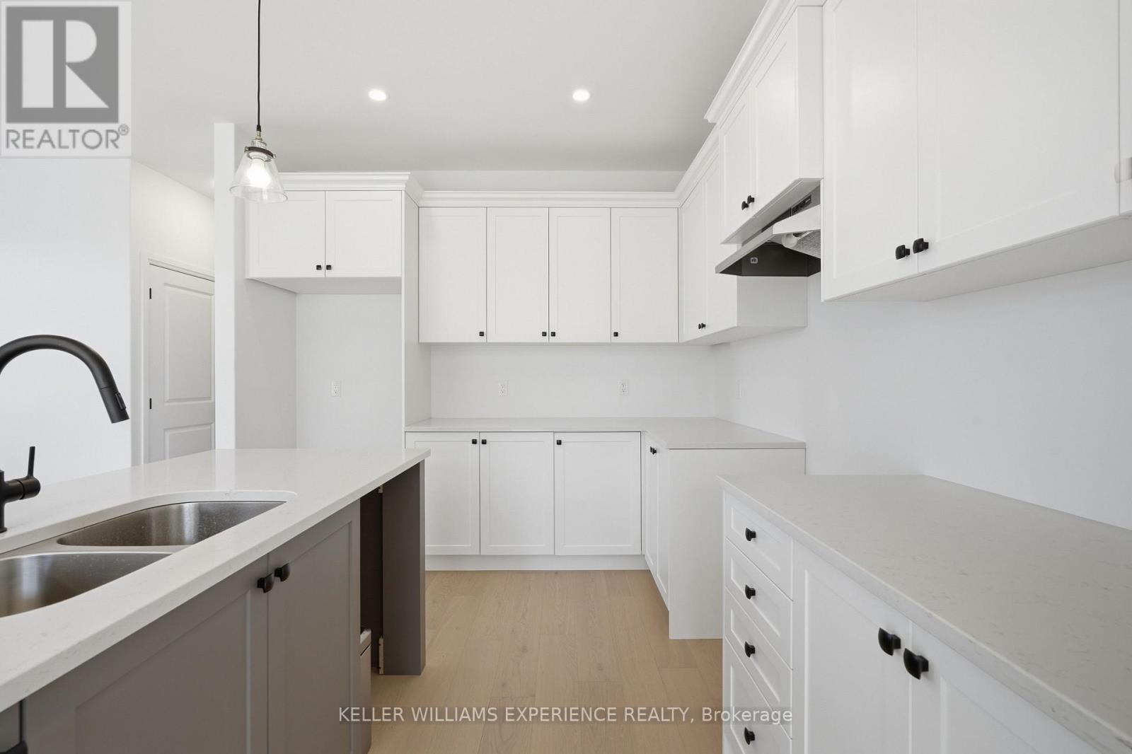 52 Sagewood Avenue Property Photo 12