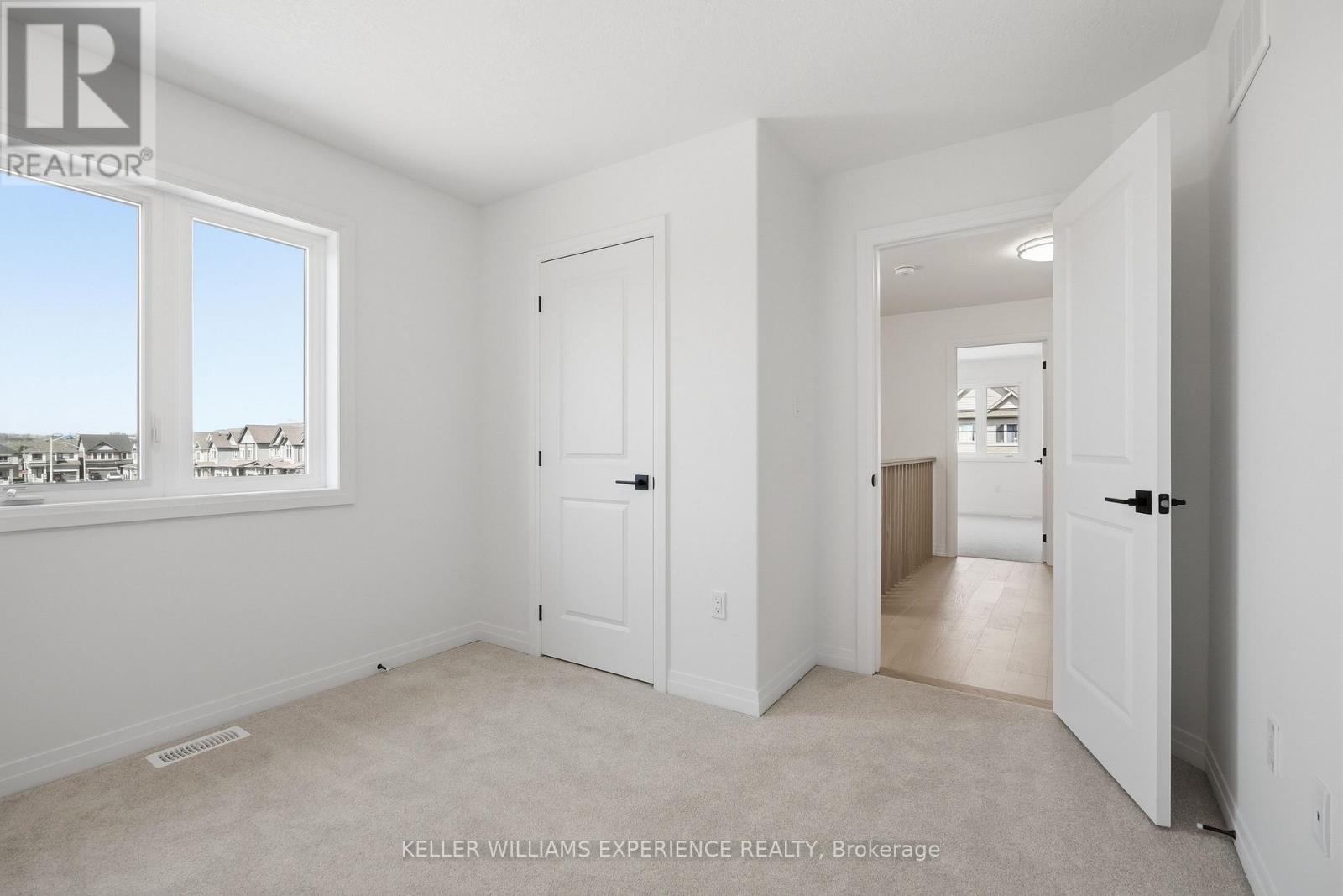 52 Sagewood Avenue Property Photo 27
