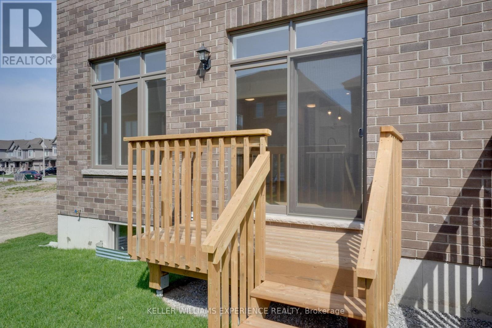 52 Sagewood Avenue Property Photo 41
