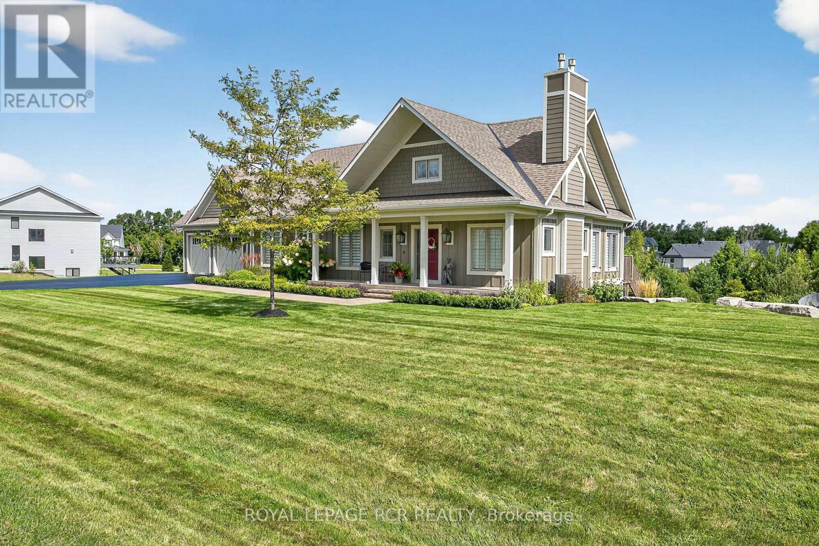 3 Thoroughbred Drive Property Photo 3