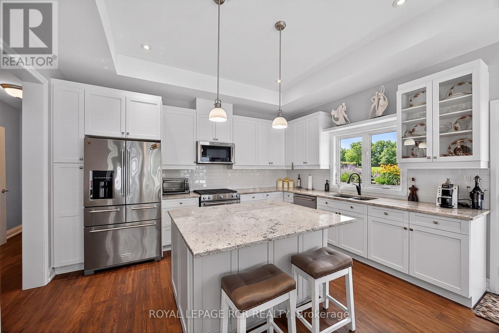 3 Thoroughbred Drive Property Photo 8