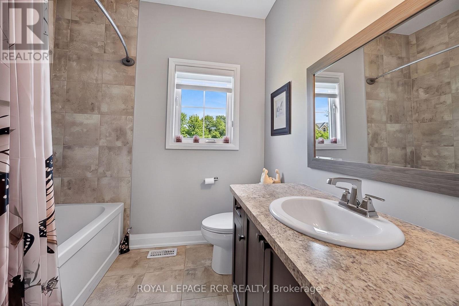 3 Thoroughbred Drive Property Photo 21