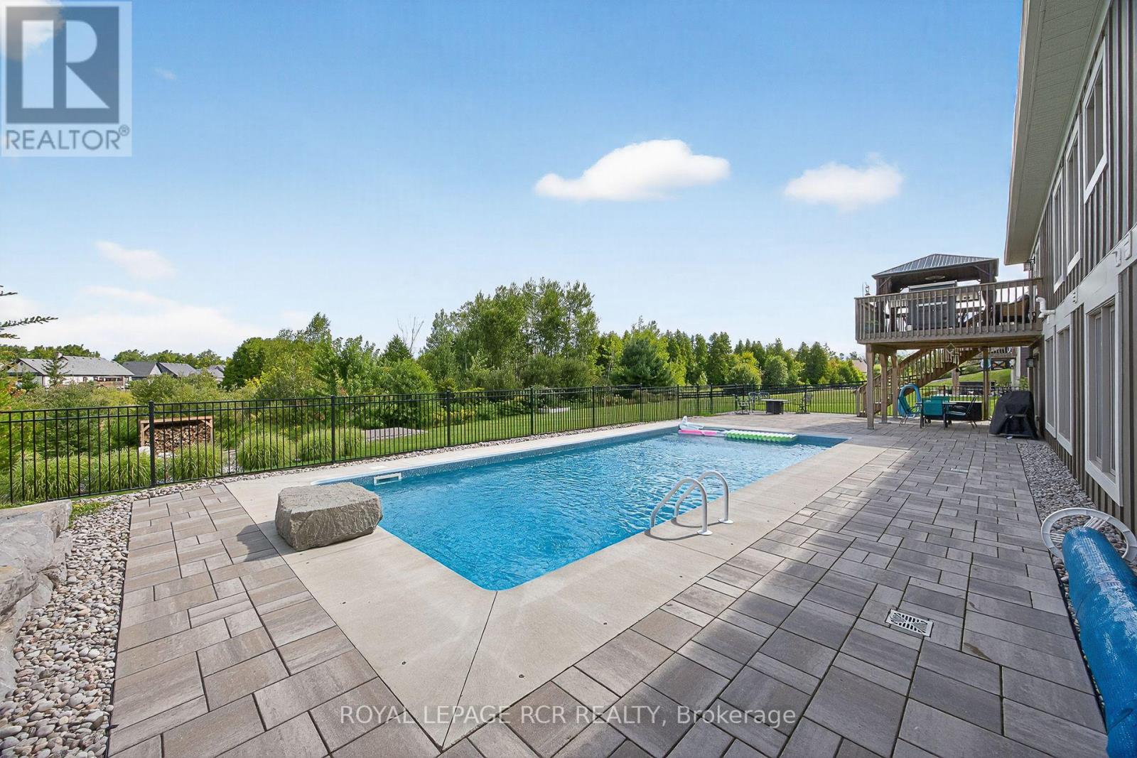 3 Thoroughbred Drive Property Photo 35