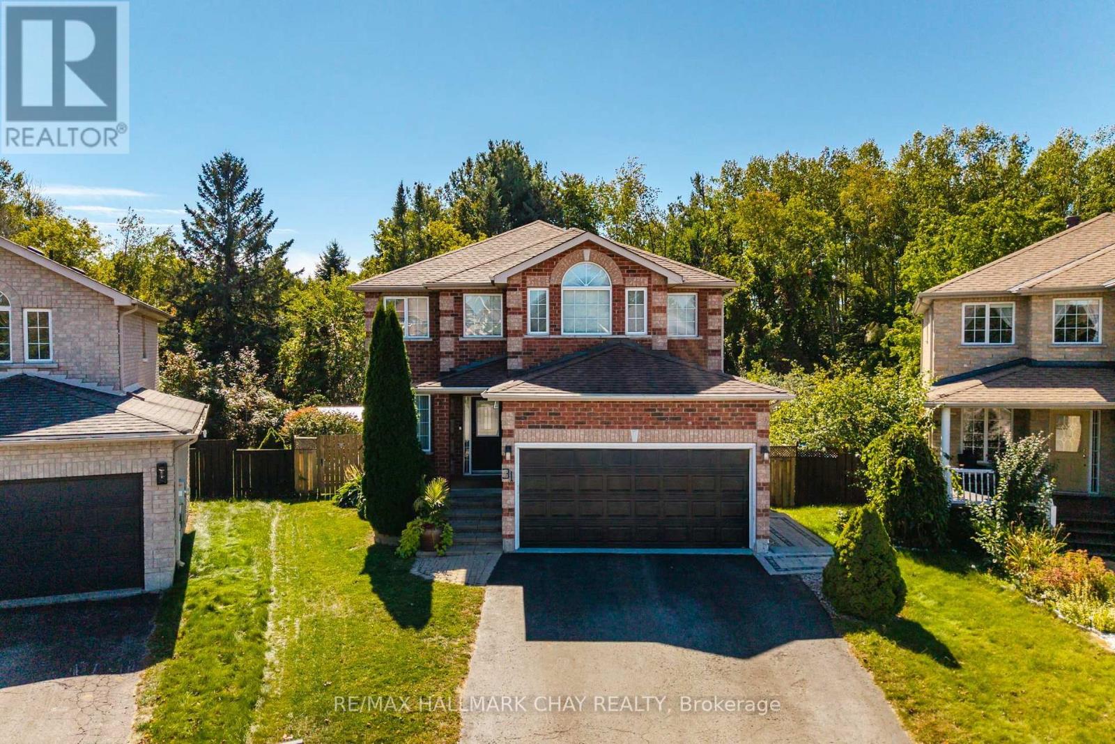 31 Mckenzie Crescent Property Photo 1