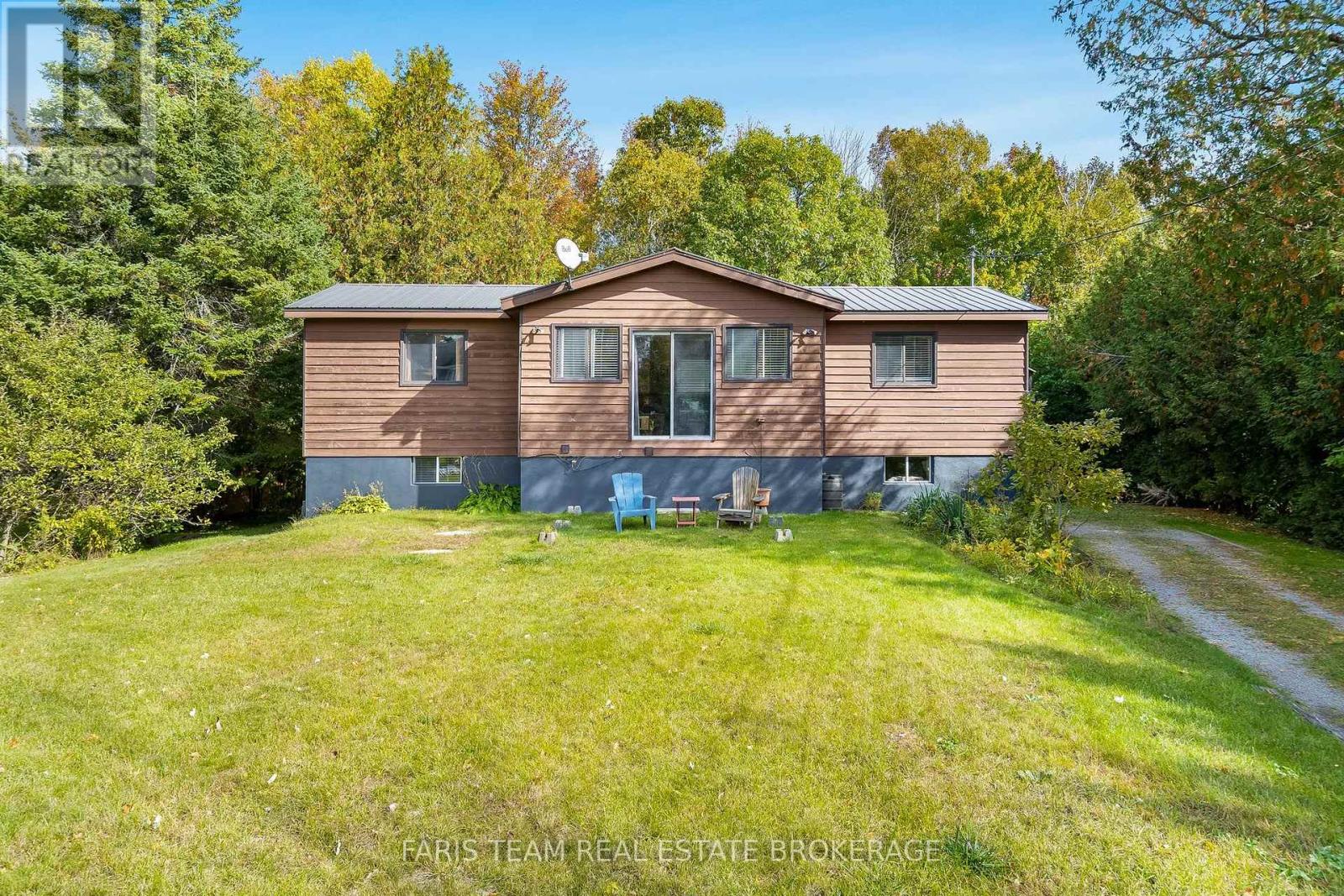 7 Couchiching Crescent Property Photo 1