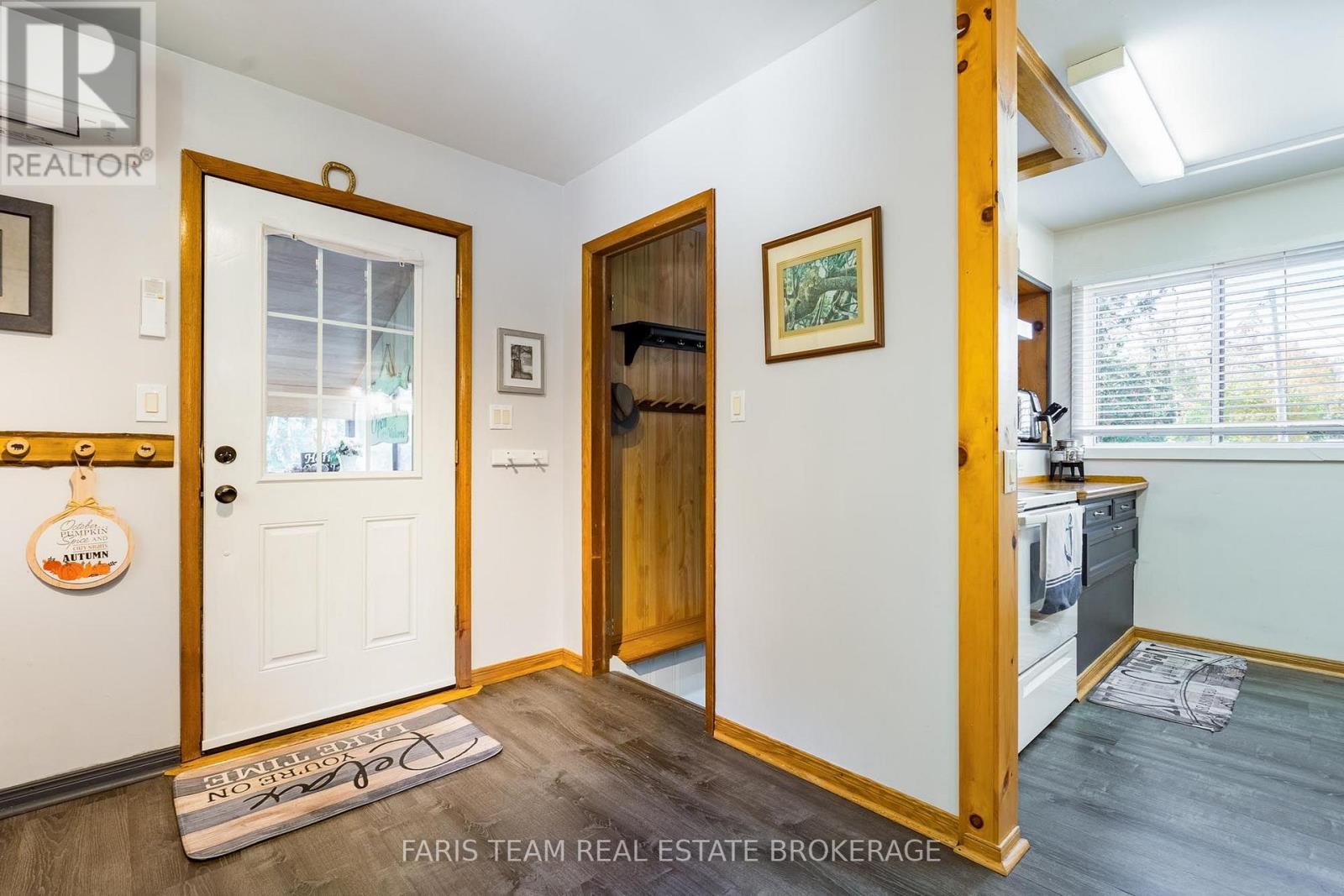 7 Couchiching Crescent Property Photo 4