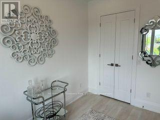 514 - 1 Hume Street W Property Photo 19