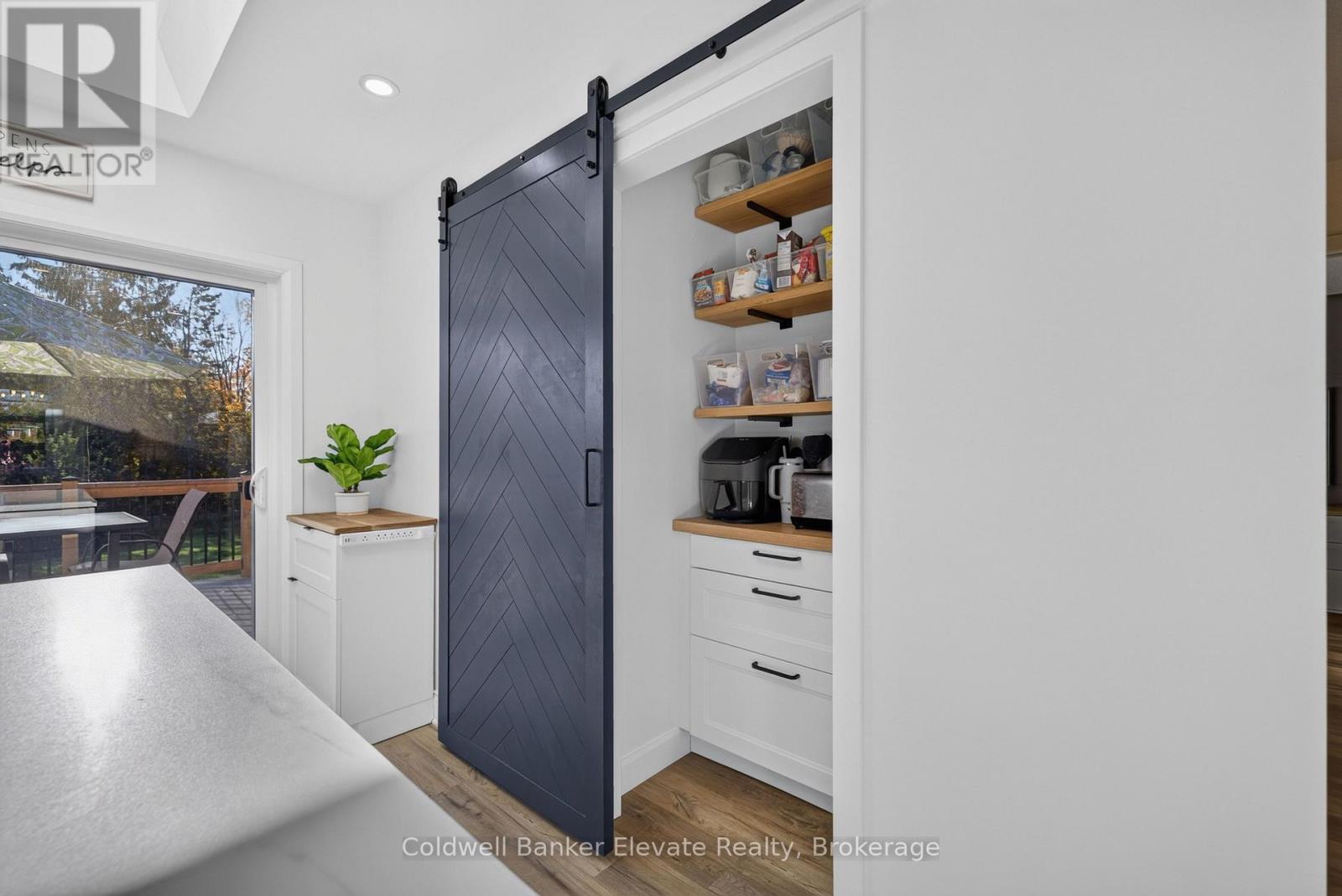 15 Nakiska Court Property Photo 16