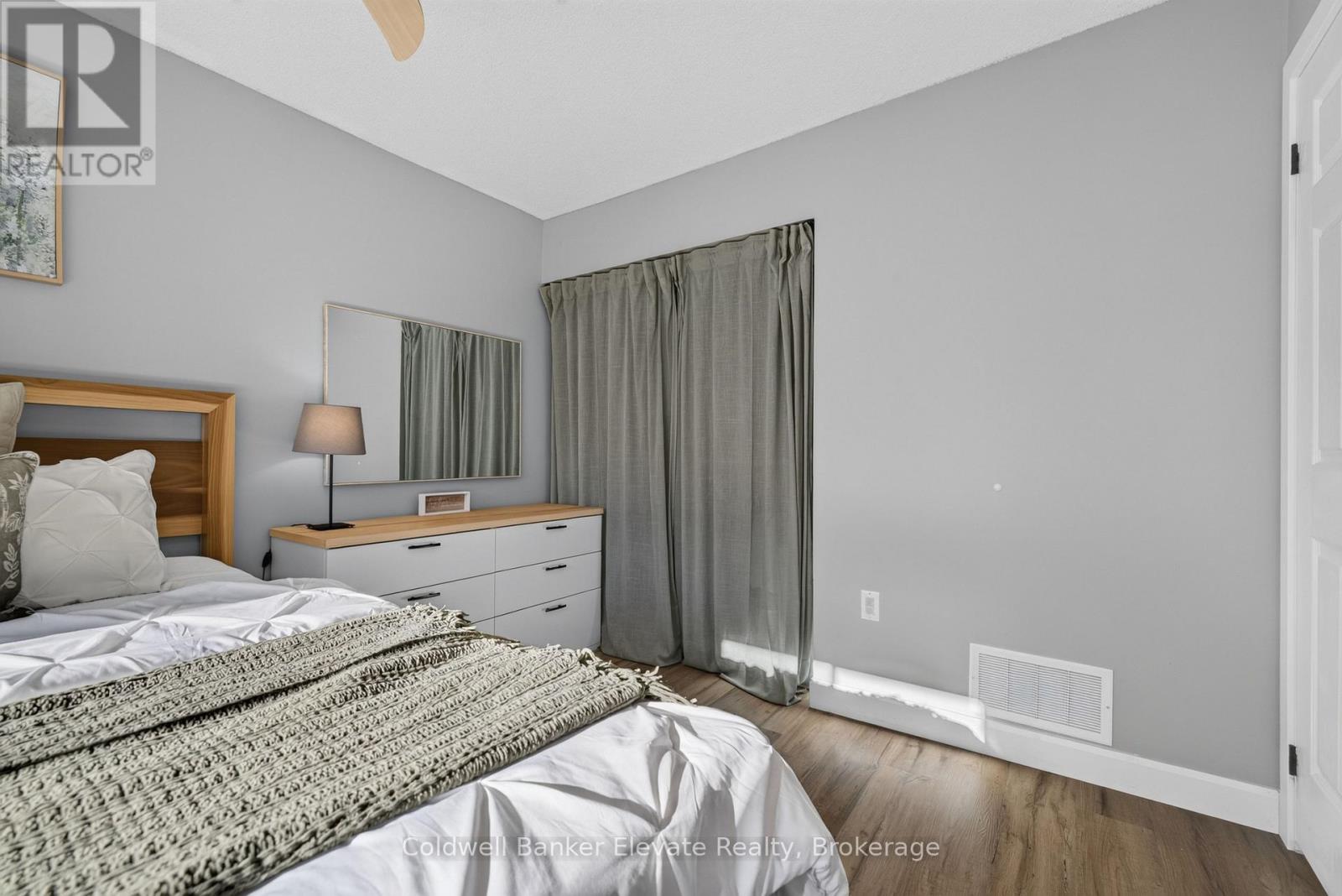 15 Nakiska Court Property Photo 22