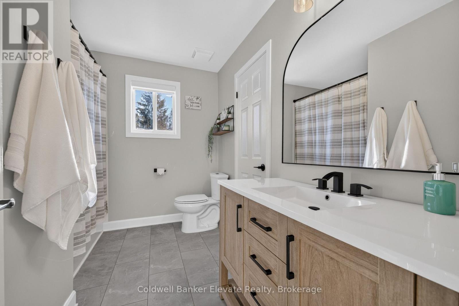 15 Nakiska Court Property Photo 23