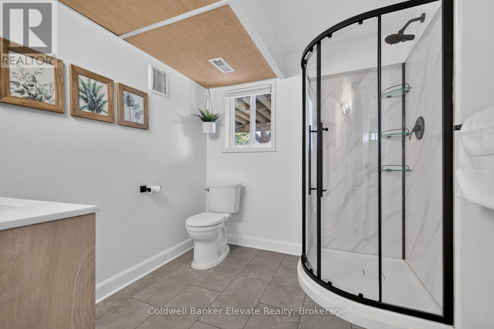 15 Nakiska Court Property Photo 29
