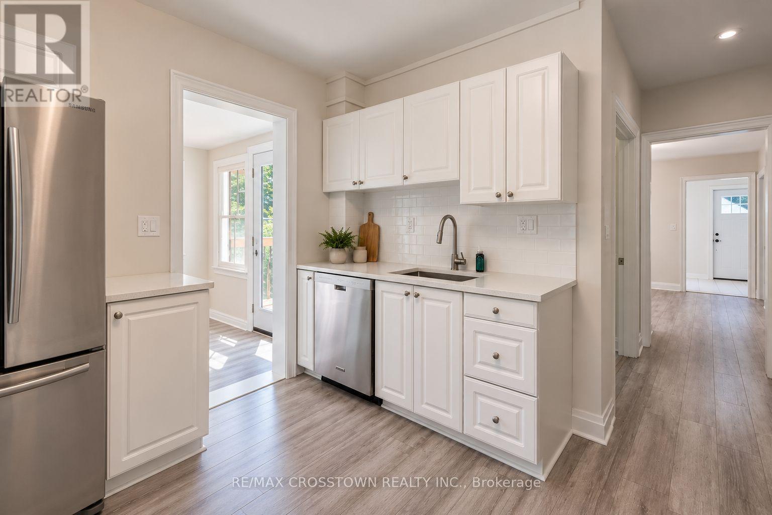 1 - 64 Bleeker Street Property Photo 6
