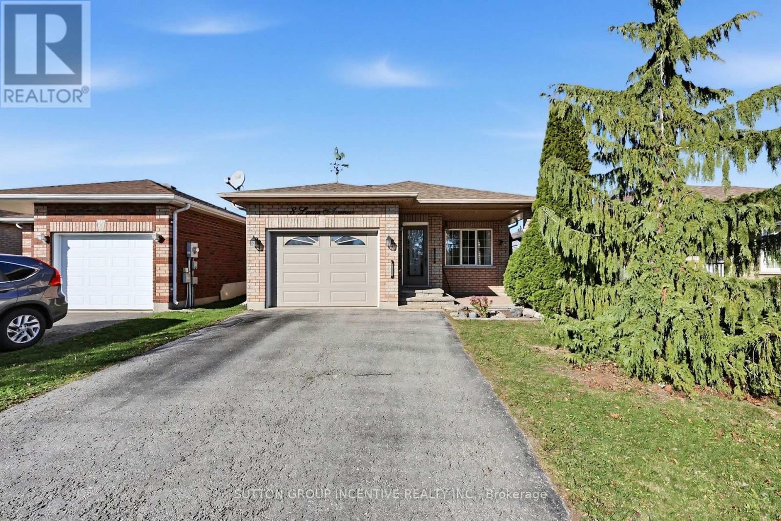 8 Lucas Avenue Property Photo 1