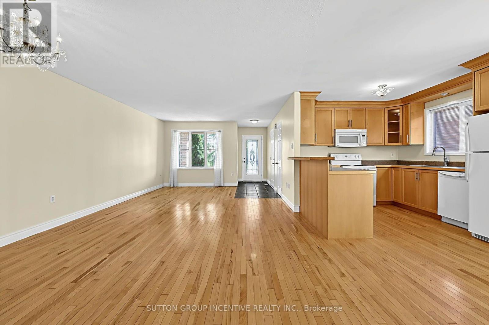 8 Lucas Avenue Property Photo 5
