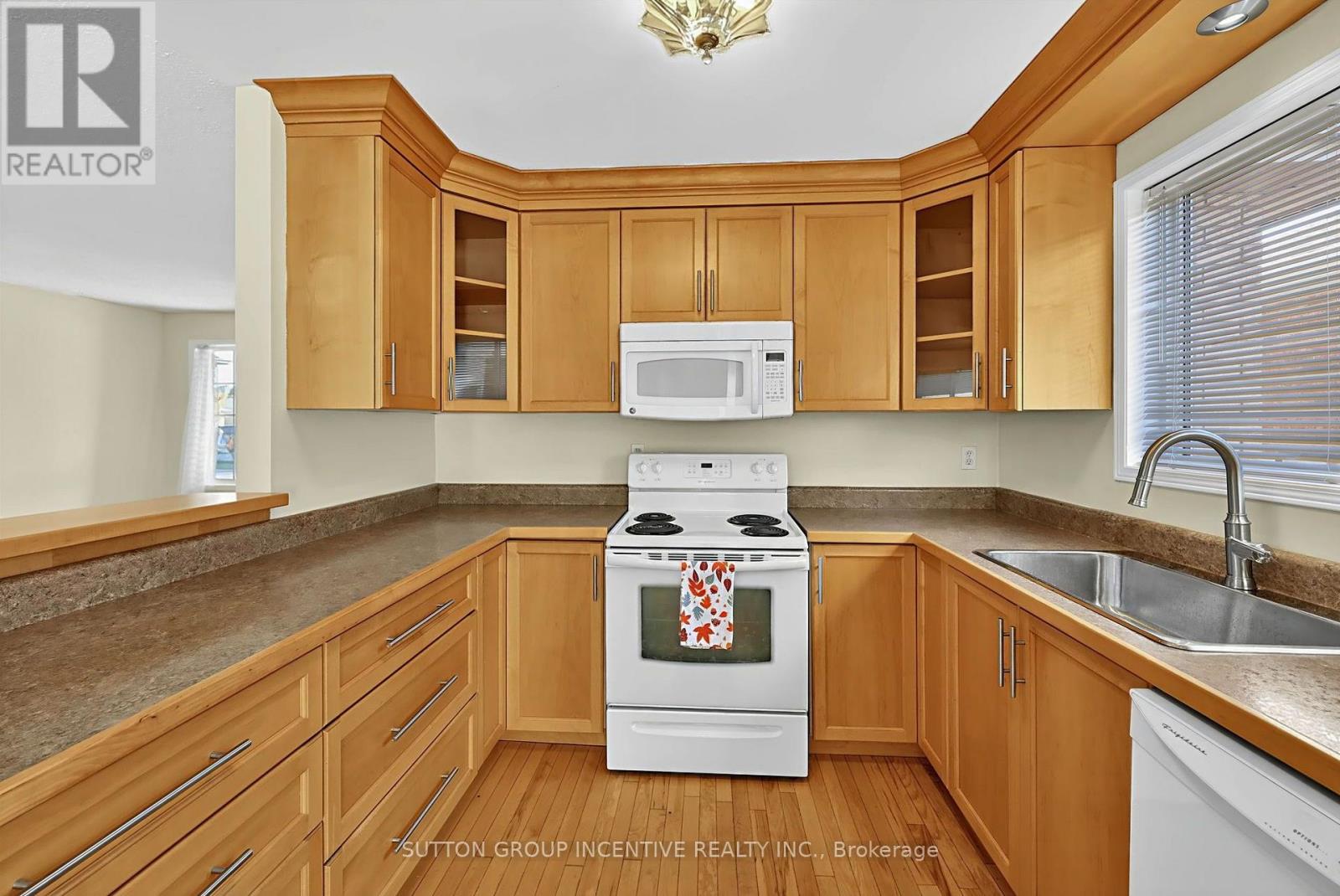 8 Lucas Avenue Property Photo 11