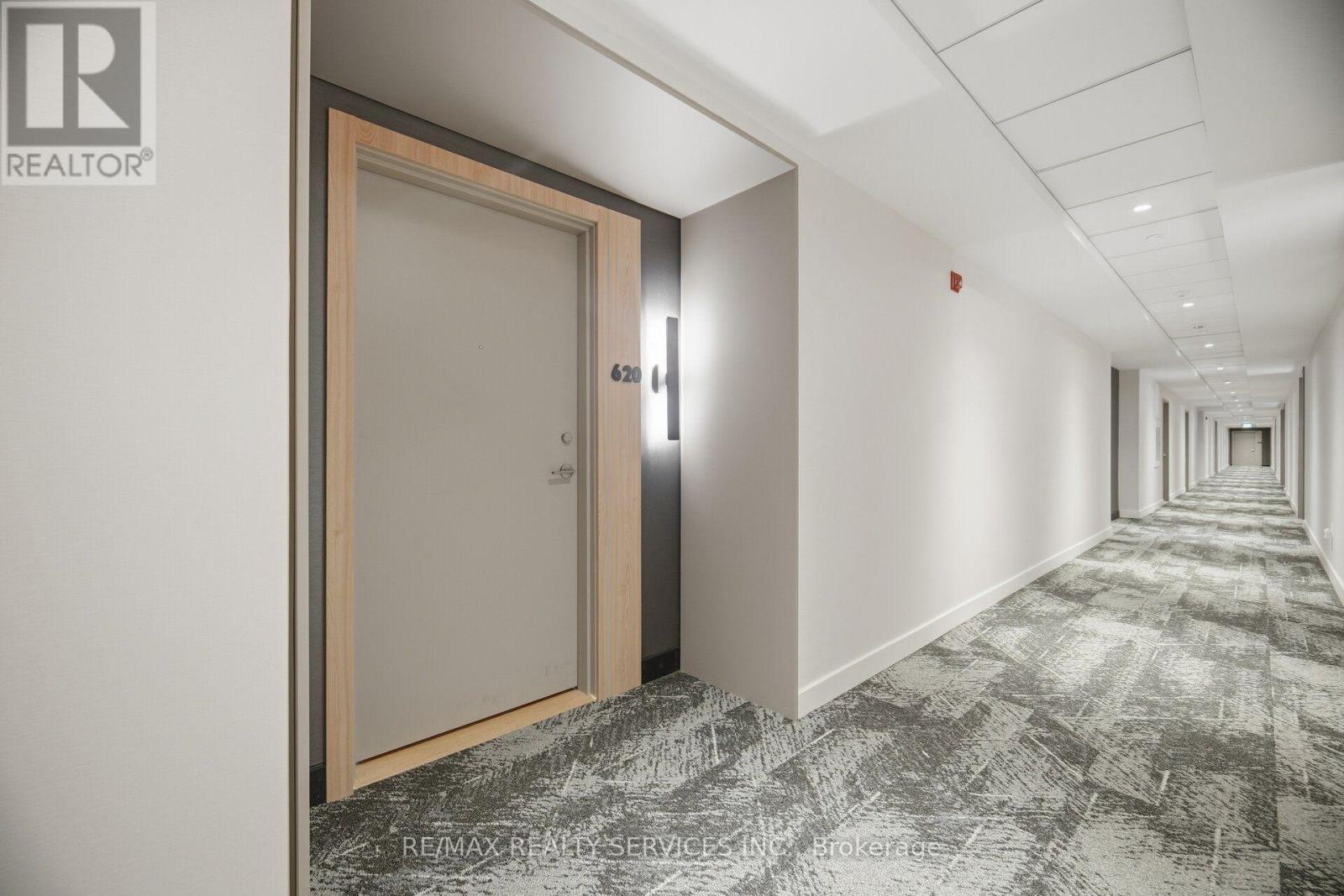 620 - 185 Dunlop Street E Property Photo 5