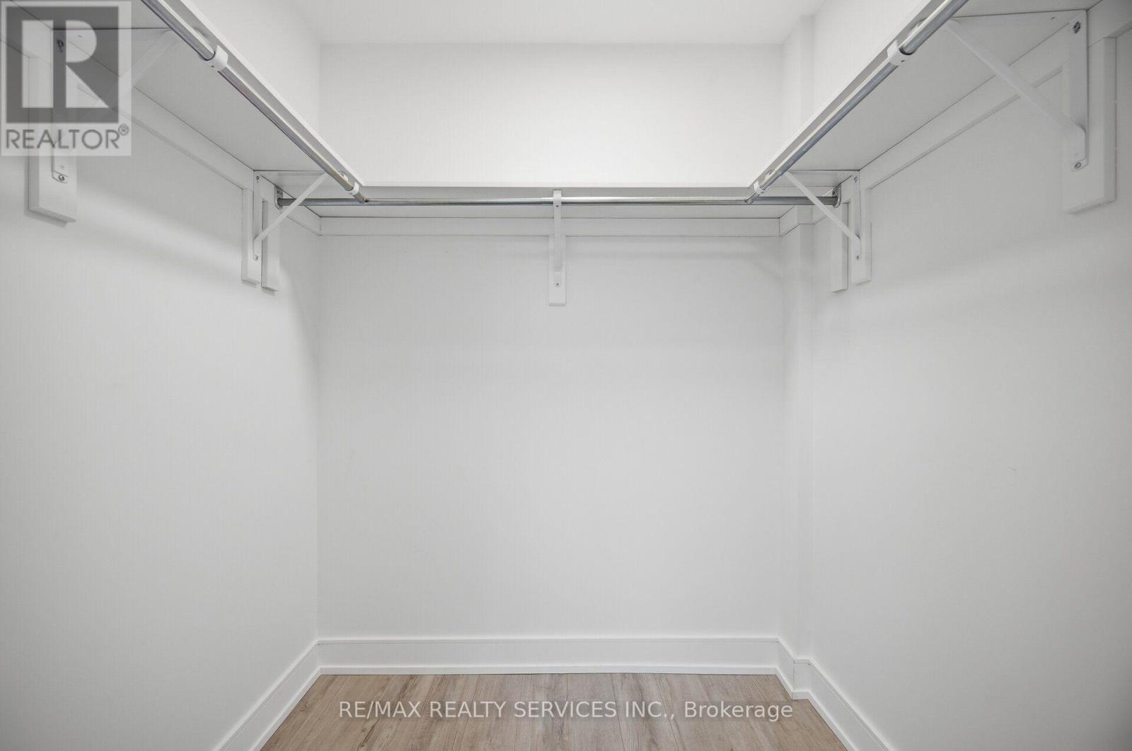 620 - 185 Dunlop Street E Property Photo 22