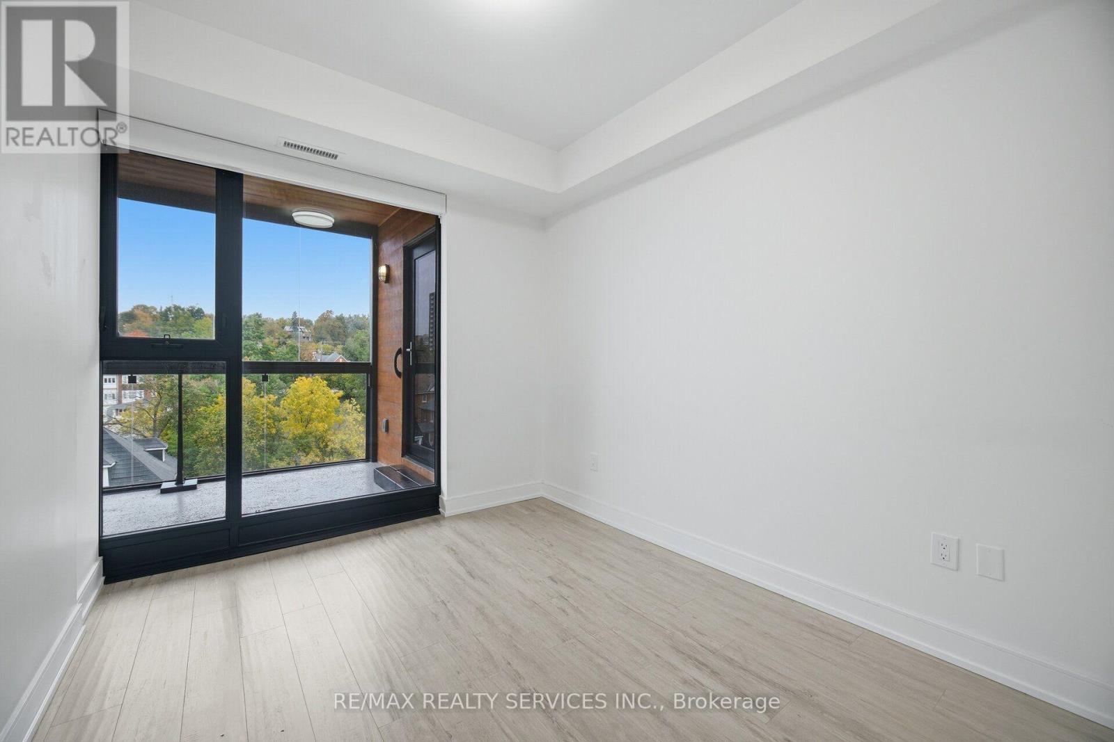 620 - 185 Dunlop Street E Property Photo 23