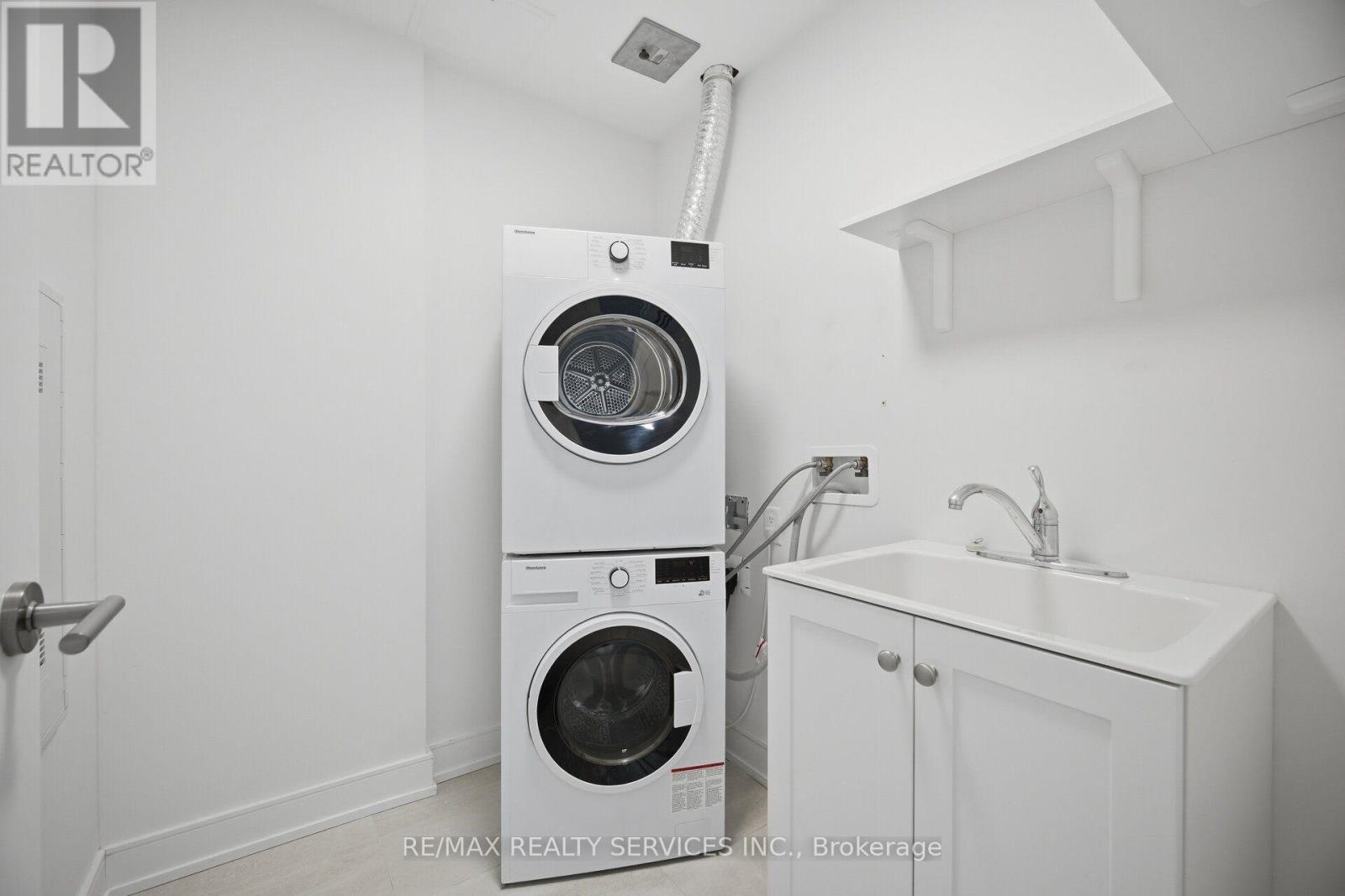 620 - 185 Dunlop Street E Property Photo 26