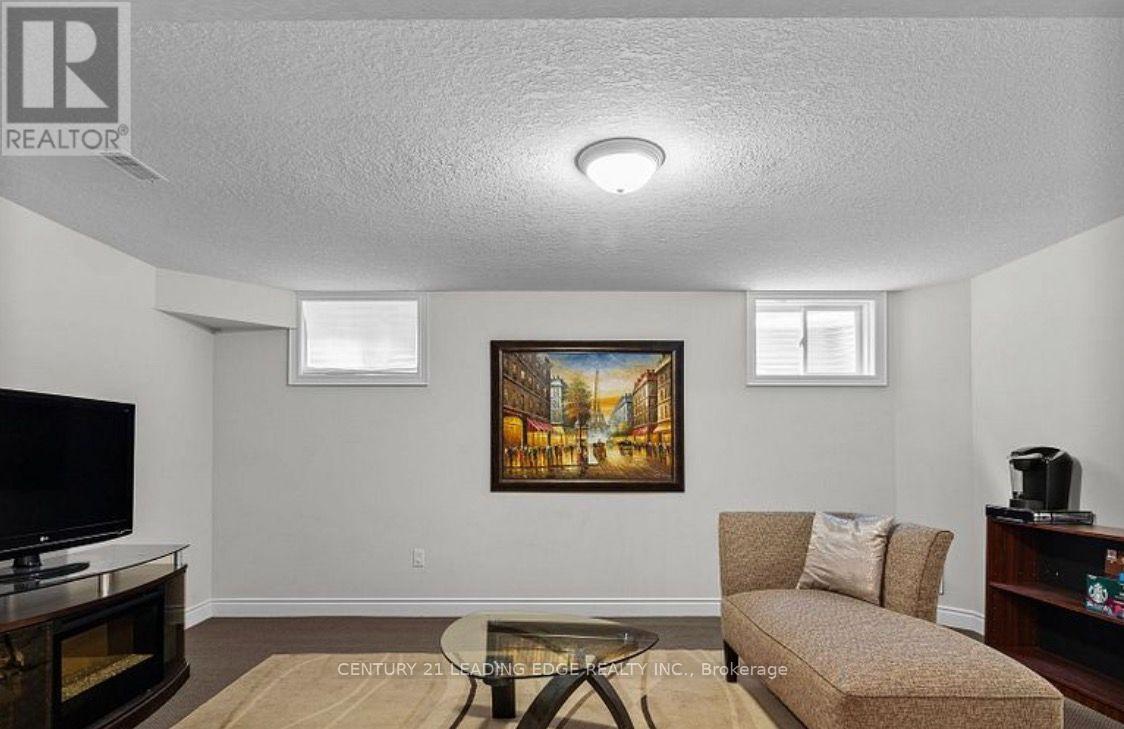 9 Kierland Road Property Photo 28