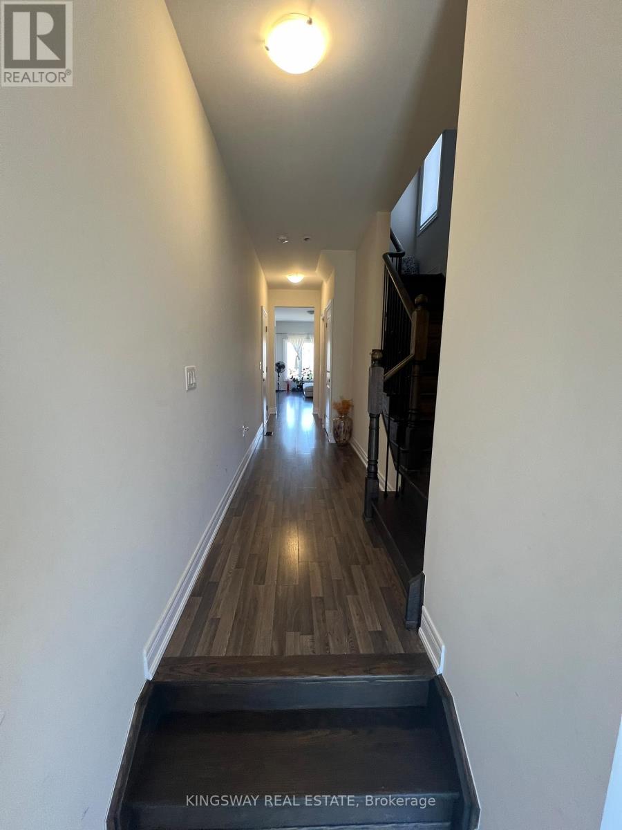 255 Atkinson Street Property Photo 5