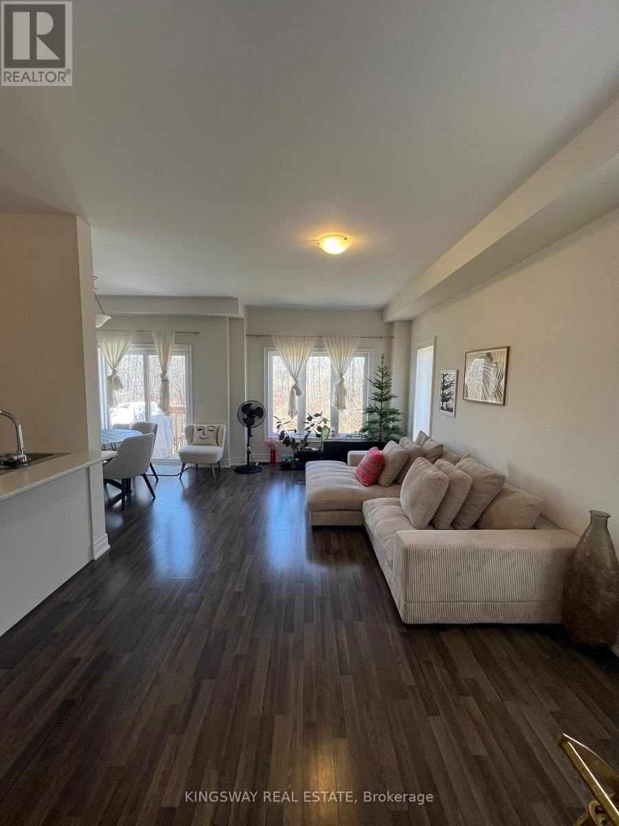 255 Atkinson Street Property Photo 6