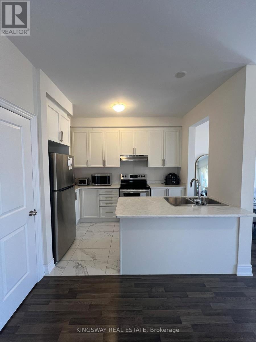 255 Atkinson Street Property Photo 8